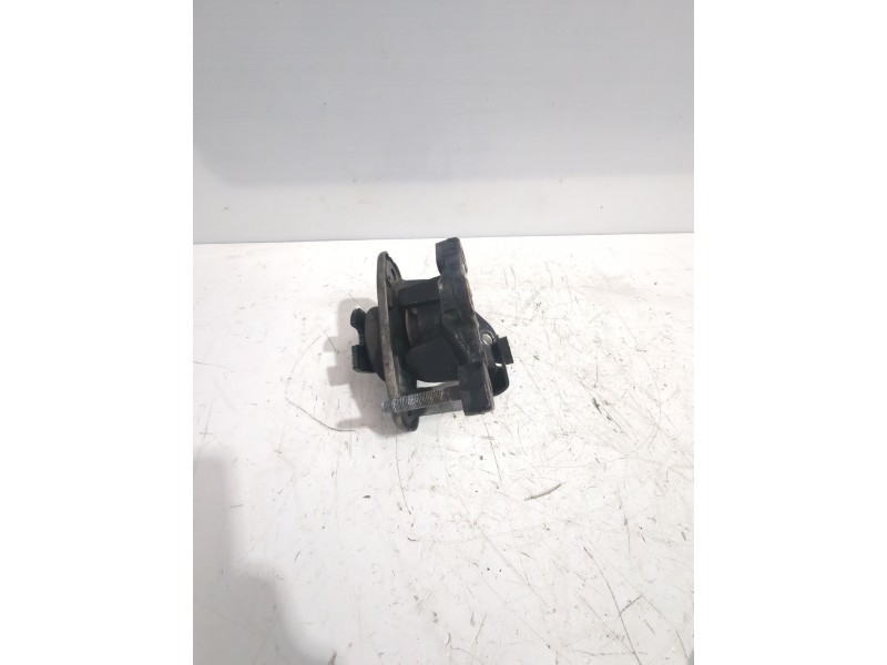 Recambio de soporte motor derecho para peugeot 107 (pm_, pn_) 1.4 hdi referencia OEM IAM 1813E2  