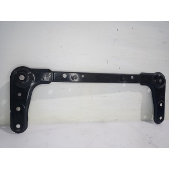 Recambio de travesaño inferior para renault megane iii berlina 5 p dynamique referencia OEM IAM 544640003R  