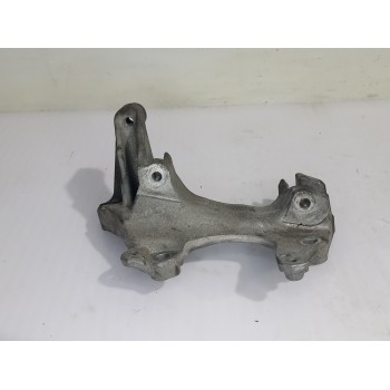 Recambio de soporte alternador para renault megane iii berlina 5 p dynamique referencia OEM IAM 117108063R  