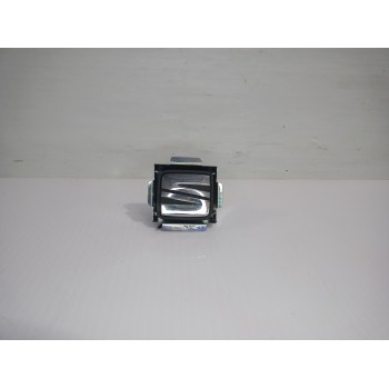 Recambio de maneta exterior porton para seat ibiza (kj1) style referencia OEM IAM 6J0827565A  