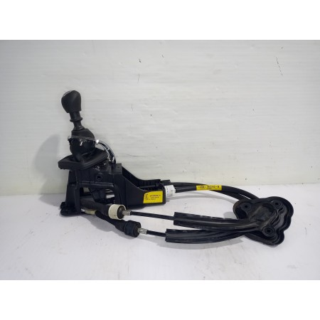 Recambio de palanca cambio para renault megane iii berlina 5 p dynamique referencia OEM IAM 8201062921A  
