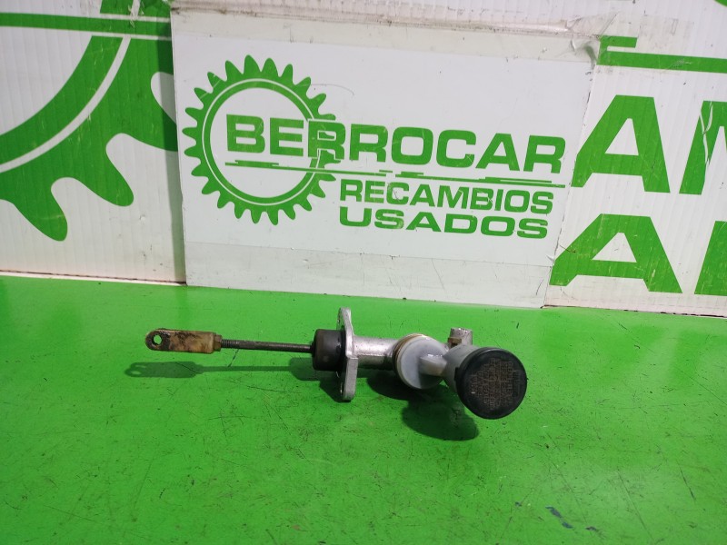 Recambio de bomba embrague para nissan serena (c23m) 2.3 lx diesel referencia OEM IAM 306102C110  
