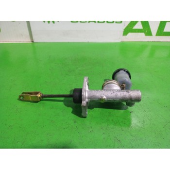 Recambio de bomba embrague para nissan serena (c23m) 2.3 lx diesel referencia OEM IAM 306102C110  