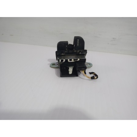 Recambio de cerradura maletero / porton para seat ibiza (kj1) style referencia OEM IAM 6F0827505B  