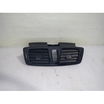 Recambio de rejilla aireadora para renault megane iii berlina 5 p dynamique referencia OEM IAM 1841001  