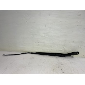 Recambio de brazo limpia delantero derecho para renault megane iii berlina 5 p dynamique referencia OEM IAM 288860005R  
