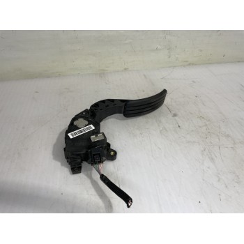 Recambio de pedal acelerador para renault megane iii berlina 5 p dynamique referencia OEM IAM 180020022R  