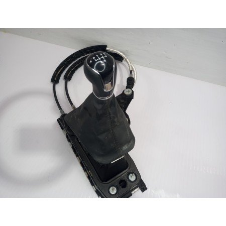 Recambio de palanca cambio para seat ibiza (kj1) style referencia OEM IAM 2Q0711049J  
