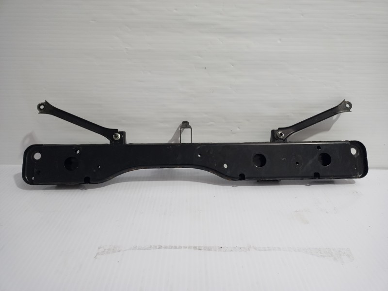 Recambio de travesaño inferior para nissan qashqai (j11) acenta referencia OEM IAM 544104EA1C  