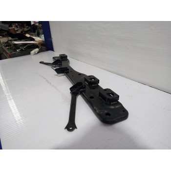 Recambio de travesaño inferior para nissan qashqai (j11) acenta referencia OEM IAM 544104EA1C  