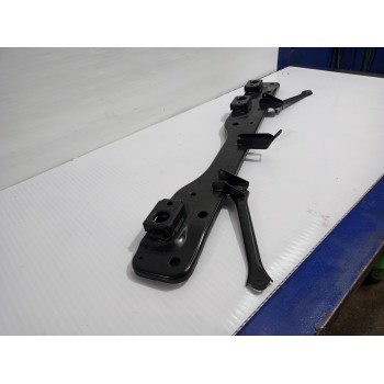 Recambio de travesaño inferior para nissan qashqai (j11) acenta referencia OEM IAM 544104EA1C  