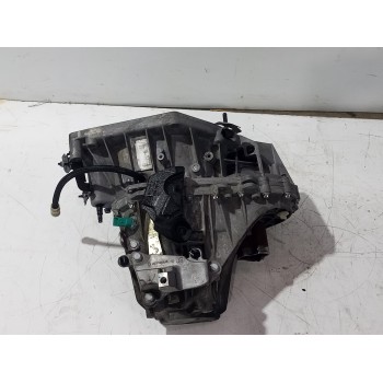 Recambio de caja cambios para renault megane iii berlina 5 p dynamique referencia OEM IAM 320109900R / 820096943  
