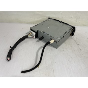 Recambio de sistema audio / radio cd para renault megane iii berlina 5 p dynamique referencia OEM IAM 281153266R  