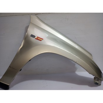 ALETA DELANTERA DERECHA 5381142150 / VERIFICAR FOTOS 