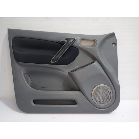 Recambio de guarnecido puerta delantera izquierda para toyota rav 4 (a2) 2.0 luna 4x4 (2003) referencia OEM IAM 6762042530B1  