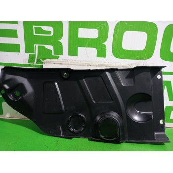 Recambio de moldura para citroën c5 berlina attraction referencia OEM IAM 9653509477  