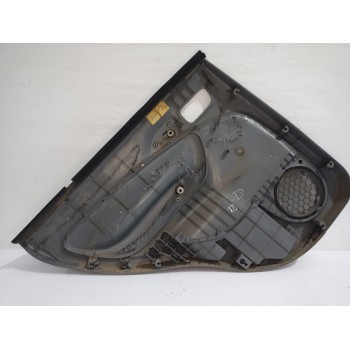 Recambio de guarnecido puerta trasera derecha para toyota rav 4 (a2) 2.0 luna 4x4 (2003) referencia OEM IAM 6763042200B1  