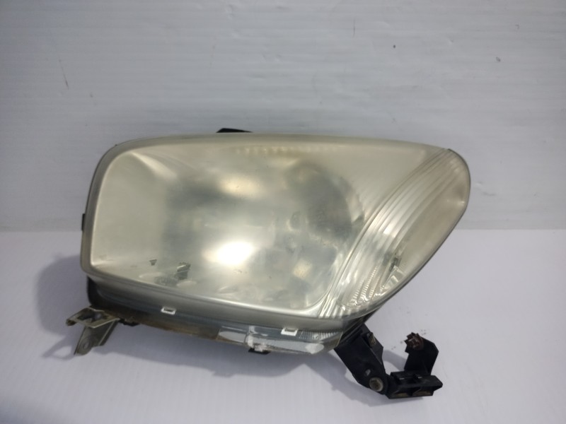 Recambio de faro izquierdo para toyota rav 4 (a2) 2.0 luna 4x4 (2003) referencia OEM IAM 8115042160  