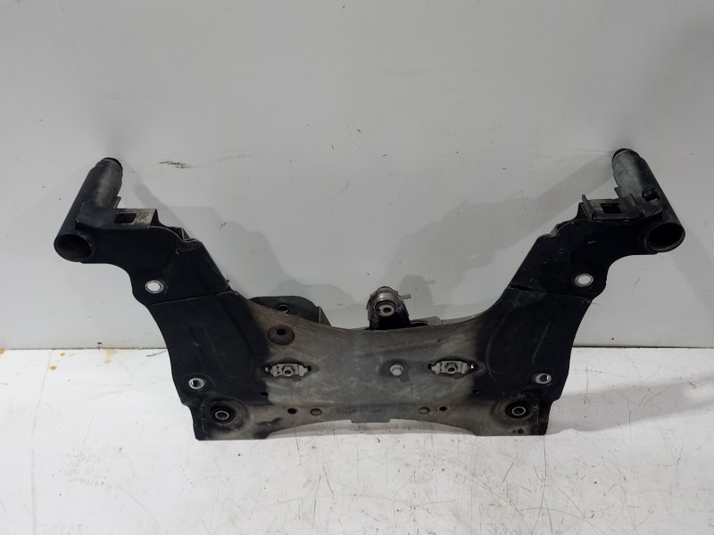 Recambio de puente delantero para renault megane iii berlina 5 p dynamique referencia OEM IAM 544012717R  
