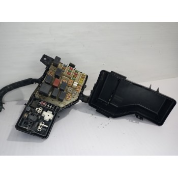 Recambio de caja reles / fusibles para toyota rav 4 (a2) 2.0 luna 4x4 (2003) referencia OEM IAM 8267242070  