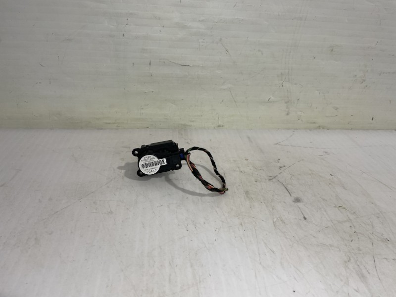 Recambio de motor apertura trampilla para renault megane iii berlina 5 p dynamique referencia OEM IAM N105212VA  