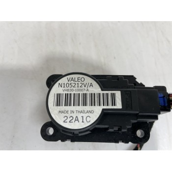 Recambio de motor apertura trampilla para renault megane iii berlina 5 p dynamique referencia OEM IAM N105212VA  