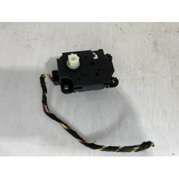 Recambio de motor apertura trampilla para renault megane iii berlina 5 p dynamique referencia OEM IAM N101980GE  