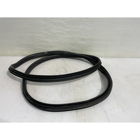 Recambio de goma contorno para renault megane iii berlina 5 p dynamique referencia OEM IAM 769230007R  