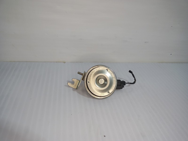 Recambio de claxon para jaguar e-pace (x540) 2.0 d150 awd referencia OEM IAM A072657  