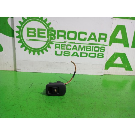 Recambio de mando elevalunas trasero derecho para citroën c5 berlina attraction referencia OEM IAM 96515962ZF  