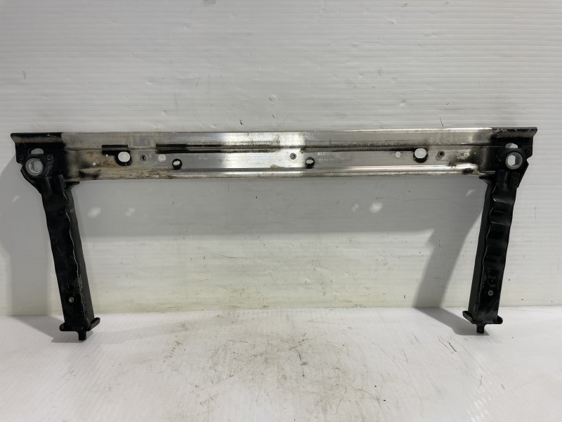 Recambio de travesaño inferior para renault megane iii berlina 5 p dynamique referencia OEM IAM 544F00003R  