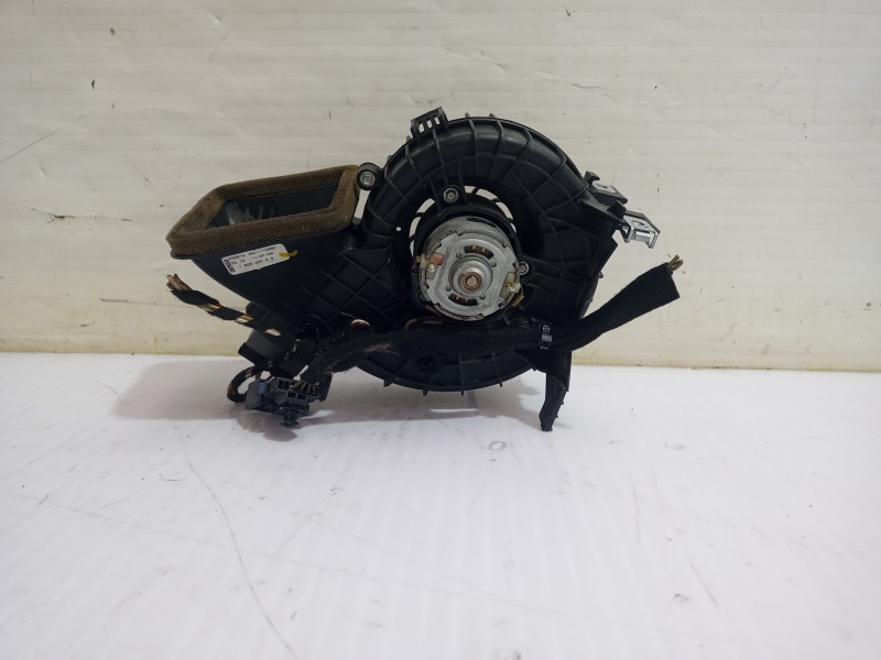 Recambio de motor calefaccion para citroën c4 sedan collection referencia OEM IAM 82055P / 6450ZH  