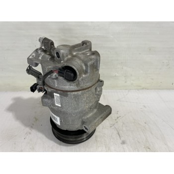 Recambio de compresor aire acondicionado para renault megane iii berlina 5 p dynamique referencia OEM IAM 926005211R  