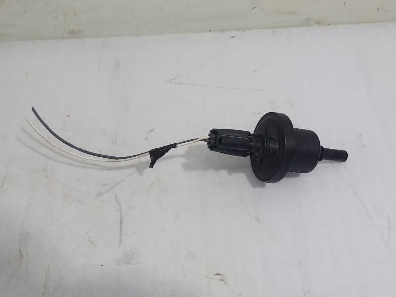 Recambio de valvula aire adicional para renault megane iii berlina 5 p dynamique referencia OEM IAM 8200660852  