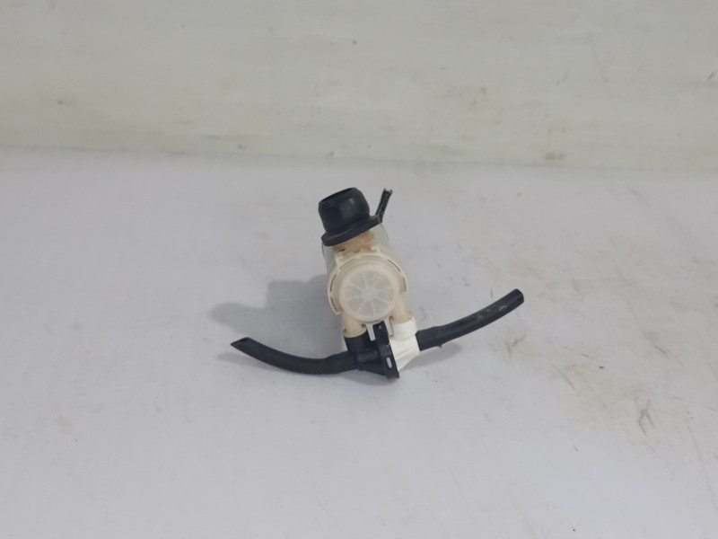 Recambio de bomba limpia para mitsubishi asx (ga0w) motion 4wd referencia OEM IAM 8264A228  