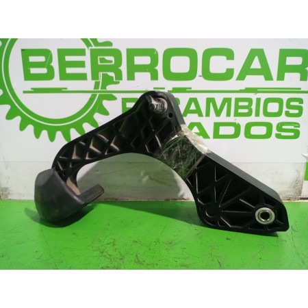 Recambio de pedal embrague para peugeot 307 berlina (s2) 1.6 16v hdi referencia OEM IAM 423242  
