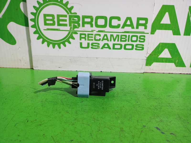 Recambio de caja precalentamiento para citroën c5 berlina attraction referencia OEM IAM 9640469680  