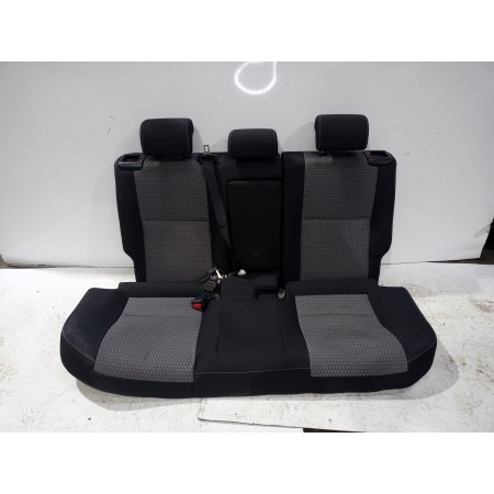 Recambio de asiento trasero para toyota auris touring sports (e18) hybrid feel! edition referencia OEM IAM 7150302250  