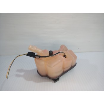 Recambio de deposito expansion para jaguar e-pace (x540) 2.0 d150 awd referencia OEM IAM J9C1432  