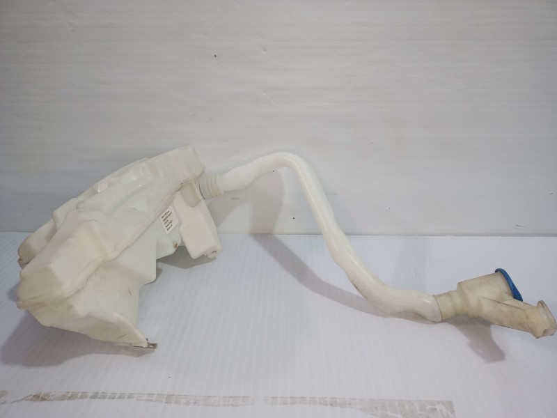 Recambio de deposito limpia para jaguar e-pace (x540) 2.0 d150 awd referencia OEM IAM J9C19199  