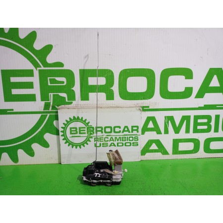 Recambio de cerradura puerta trasera izquierda para citroën c5 berlina attraction referencia OEM IAM 913784  