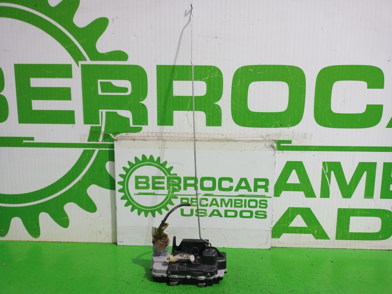 Recambio de cerradura puerta trasera derecha para citroën c5 berlina attraction referencia OEM IAM 9138A2  
