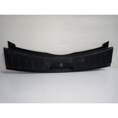 Recambio de moldura para jaguar e-pace (x540) 2.0 d150 awd referencia OEM IAM J9C3113A10A  