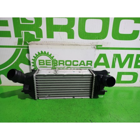 Recambio de intercooler para citroën c5 berlina attraction referencia OEM IAM 0384G6  