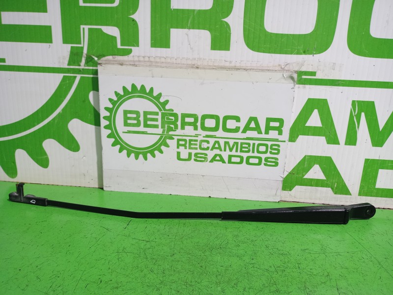 Recambio de brazo limpia delantero derecho para citroën c5 berlina attraction referencia OEM IAM 6429X1  