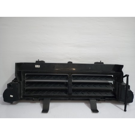 Recambio de placa de fijacion para jaguar e-pace (x540) 2.0 d150 awd referencia OEM IAM J9C38475  