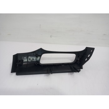 Recambio de moldura para hyundai i30 fastback essence referencia OEM IAM 3H3100-2210  