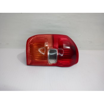 Recambio de piloto trasero izquierdo para toyota rav 4 (a2) 2.0 luna 4x4 (2003) referencia OEM IAM 8156142060  