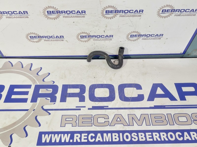 Recambio de tubo para volkswagen passat berlina (3b2) 1.9 tdi referencia OEM IAM 8D0145828C  