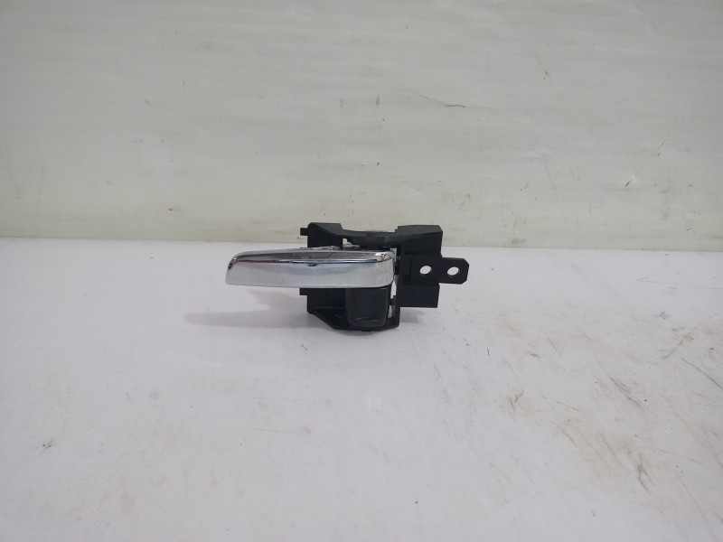 Recambio de maneta interior delantera izquierda para mitsubishi asx (ga0w) motion 4wd referencia OEM IAM 5716A479XB  